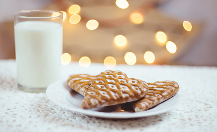 Печенье и молоко для Санты
