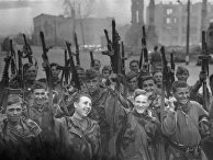 Великая Отечественная война. Советские войска в освобожденном Выборге. Ленинградский фронт. Великая Отечественная война. Советские войска в освобожденном Выборге. Ленинградский фронт.
