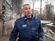 Поющий полицейский из города Оулу, Финляндия