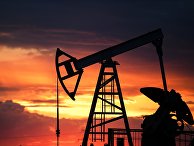 Работа нефтяных станков - качалок Работа нефтяных станков - качалок