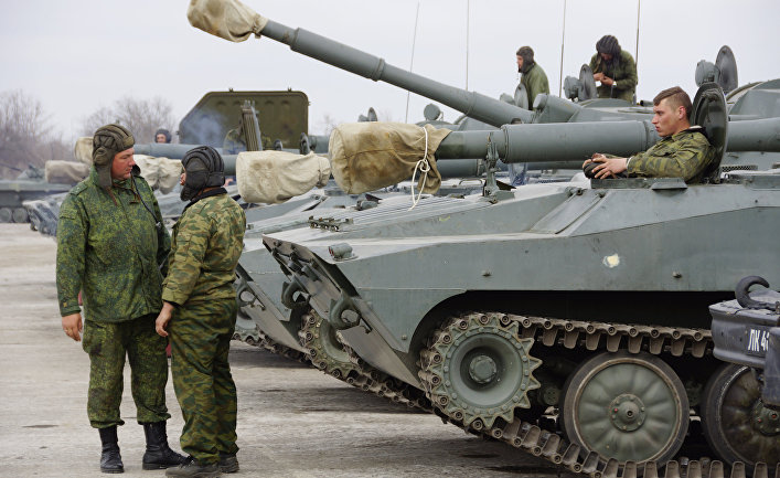 Военная техника в Луганской области.