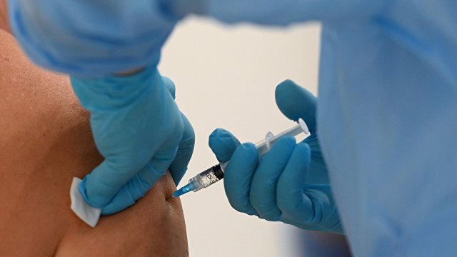 Россияне объяснили, почему не делают прививку