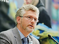 Украинский дипломат Андрей Мельник
