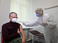 Вакцинация вакциной Covishield в Киеве, Украина Вакцинация вакциной Covishield в Киеве, Украина