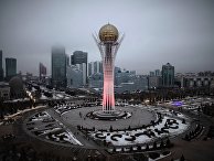 Монумент «Астана-Байтерек» в Нур-Султане, Казахстан Монумент «Астана-Байтерек» в Нур-Султане, Казахстан