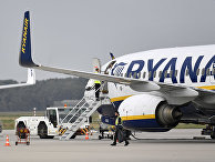 Самолет компании Ryanair Самолет компании Ryanair