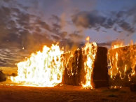 Австралийские фермеры сжигают собственный урожай