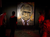 Портрет Владимира Путина в художественной галерее в Киеве Портрет Владимира Путина в художественной галерее в Киеве