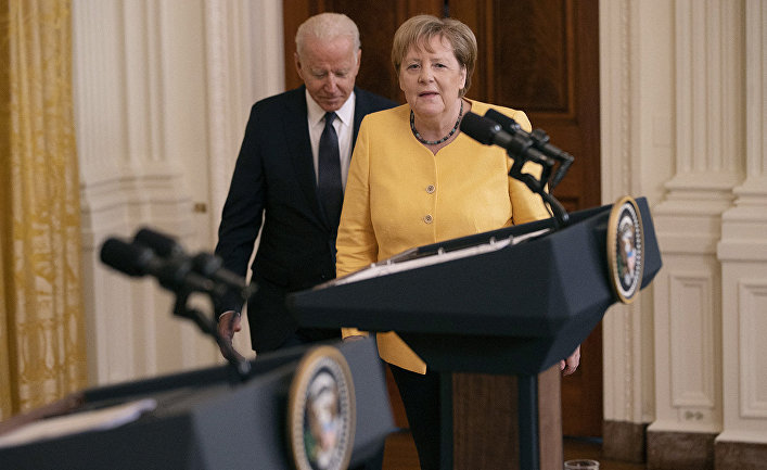 Канцлер Германии Ангела Меркель и президент Джо Байден в Белом доме в Вашингтоне