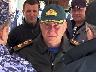 Глава МЧС Е. Зиничев во время учений по защите от ЧС арктической зоны Глава МЧС Е. Зиничев во время учений по защите от ЧС арктической зоны