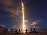 SpaceX впервые отправила на орбиту полностью гражданский экипаж SpaceX впервые отправила на орбиту полностью гражданский экипаж