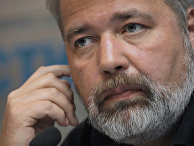 Дмитрий Муратов во время пресс-конференции в агентстве РИА Новости Дмитрий Муратов во время пресс-конференции в агентстве РИА Новости