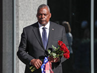 Министр обороны США Ллойд Остин в Киеве Министр обороны США Ллойд Остин в Киеве
