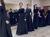 Кавказский народный танец Кавказский народный танец