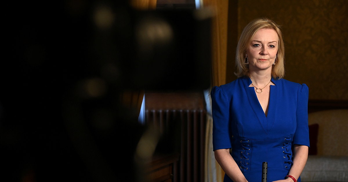 The Telegraph (Великобритания): Лиз Трасс демонстрирует Владимиру Путину, что у нее есть характер железной леди (The Telegraph UK)