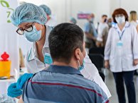 В миграционном центре в деревне Сахарово началась вакцинация трудовых мигрантов от COVID-19 В миграционном центре в деревне Сахарово началась вакцинация трудовых мигрантов от COVID-19