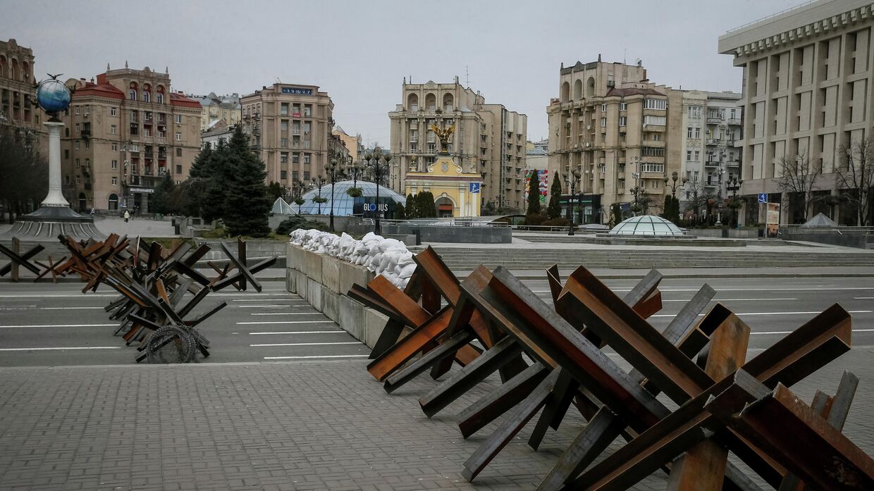 Противотанковые сооружения в центре Киева