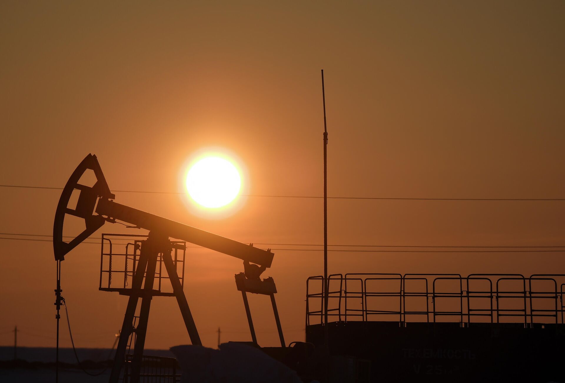 Нефтяная качалка - ИноСМИ, 1920, 20.04.2026