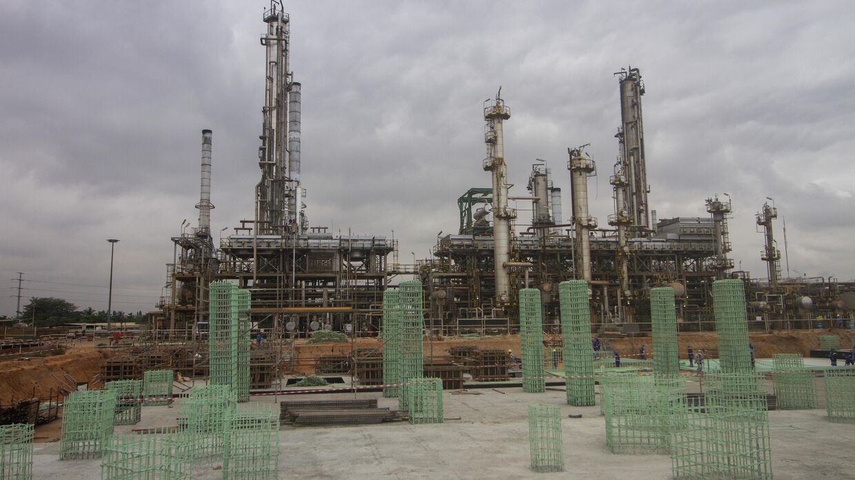 Строящийся нефтеперерабатывающий завод в Луанде, Ангола
