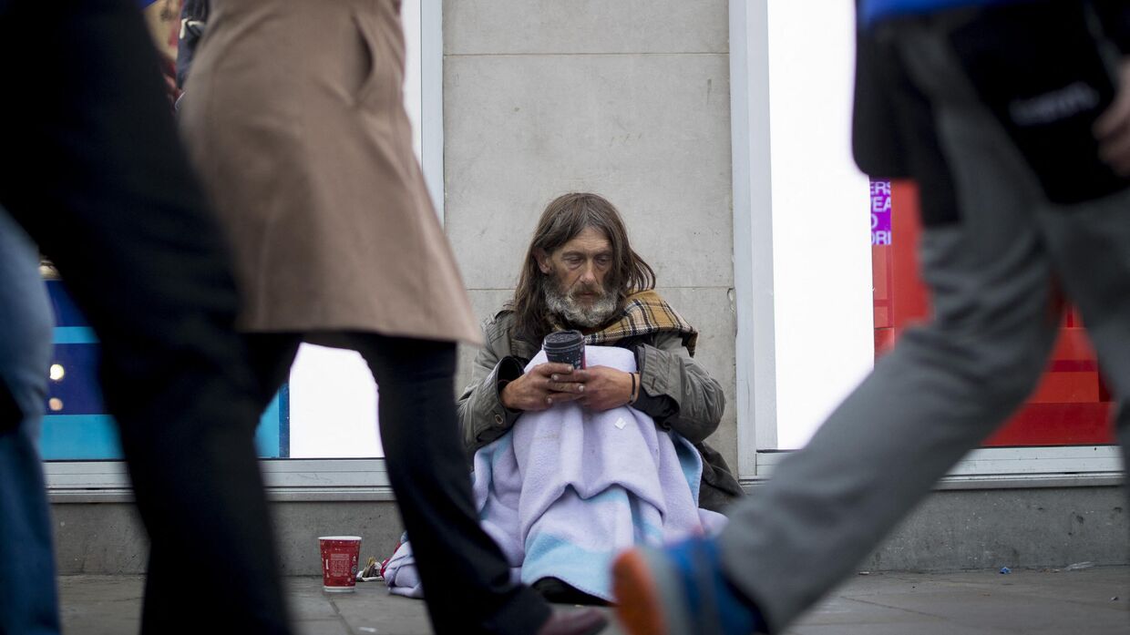 Бездомный на улице Лондоне, Великобритания