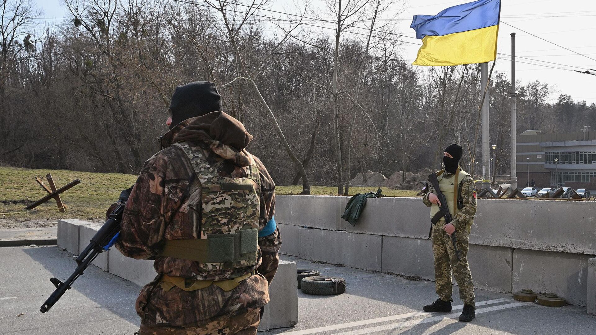 Новости украины сегодня иносми. Российские солдаты на Украине. Украинские солдаты на Украине. Спецоперация на Украине.