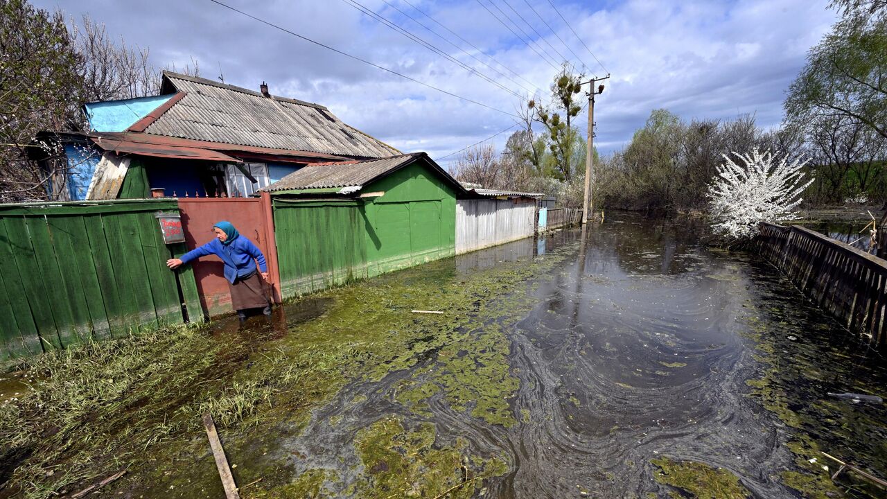 ВСУ затопили село под Киевом. Всё ради людей | 06.05.2022, ИноСМИ