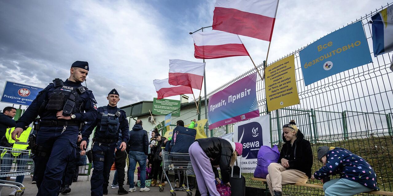 Из-за огромного количества беженцев Польше грозит гуманитарный кризис |  23.05.2022, ИноСМИ