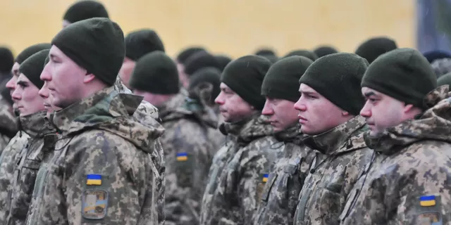 На Украине появился ЛГБТ-батальон с "единорогами"