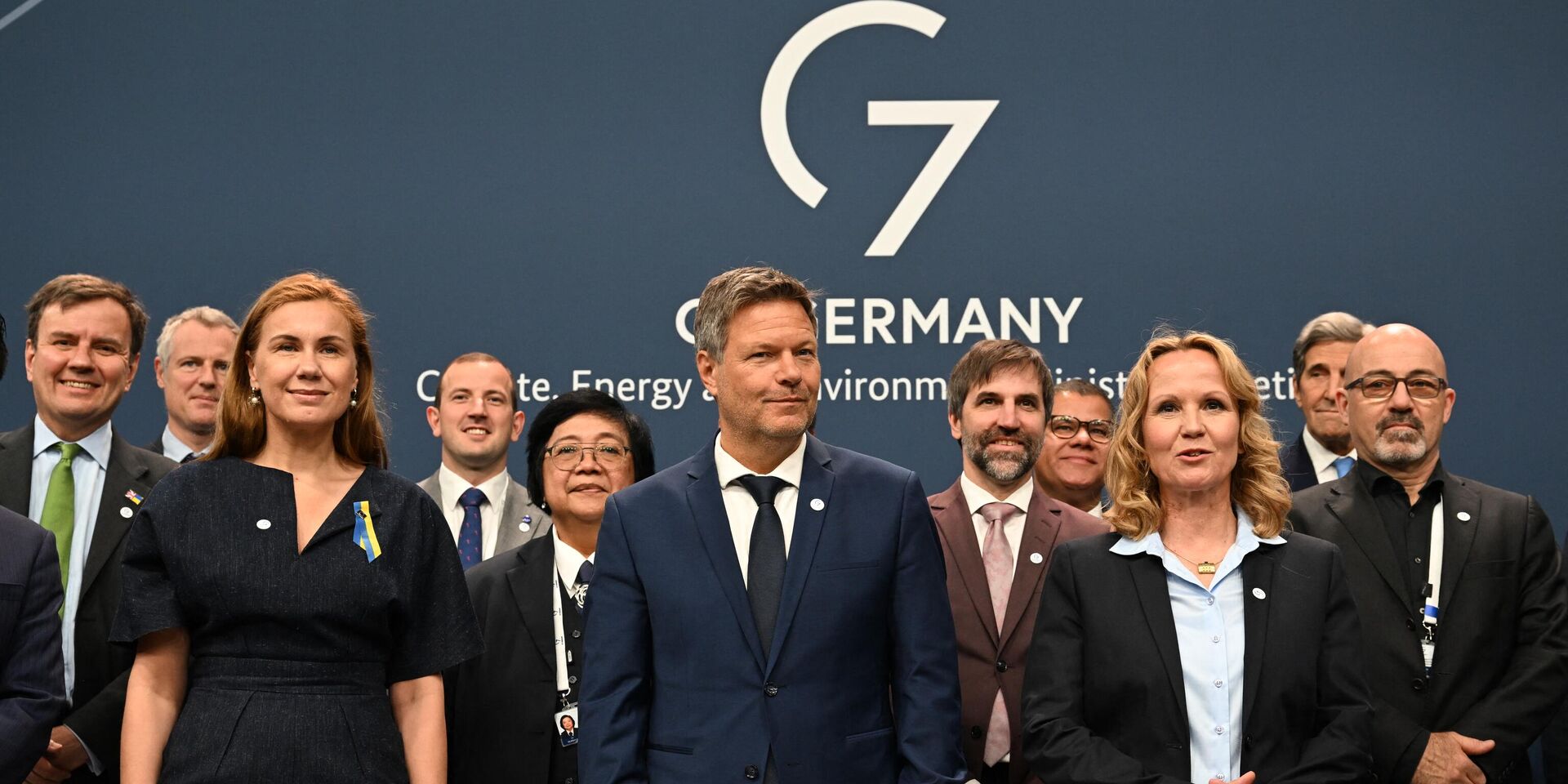 Лидеры стран G7 во время саммита в Берлине, Германия - ИноСМИ, 1920, 01.06.2022