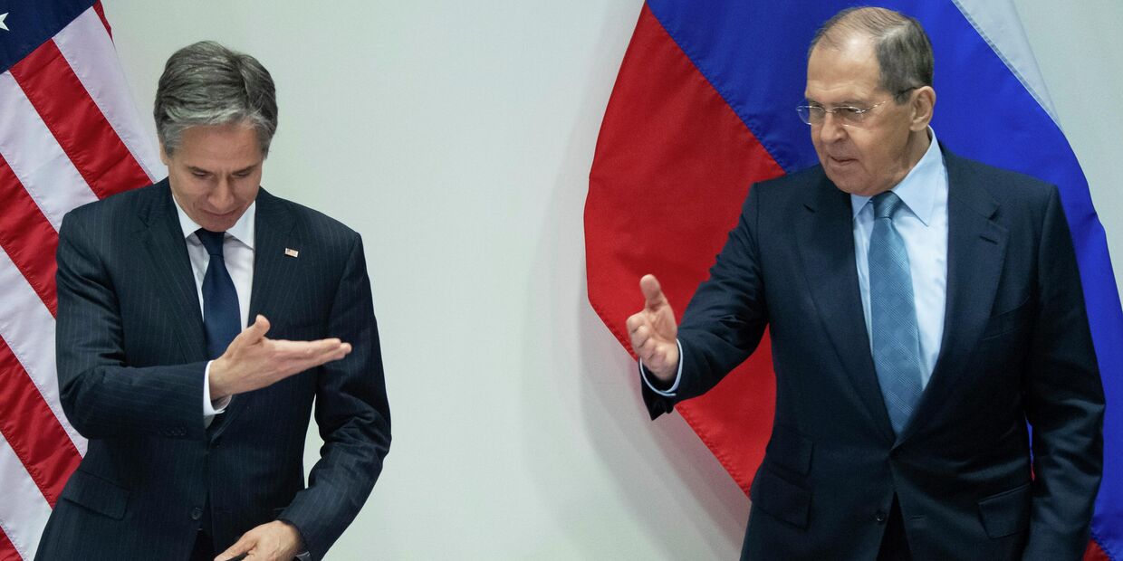 Госсекретарь США Энтони Блинкен и министр иностранных дел России Сергей Лавров во время встречи в Рейкьявике, Исландия