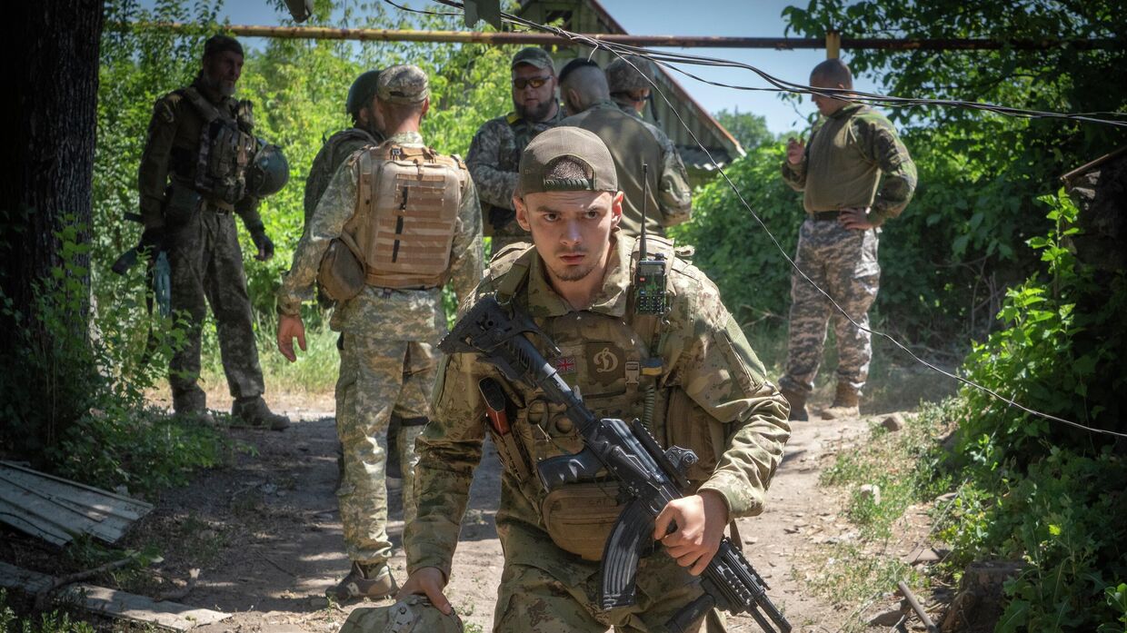 Украинские солдаты на позициях в ДНР
