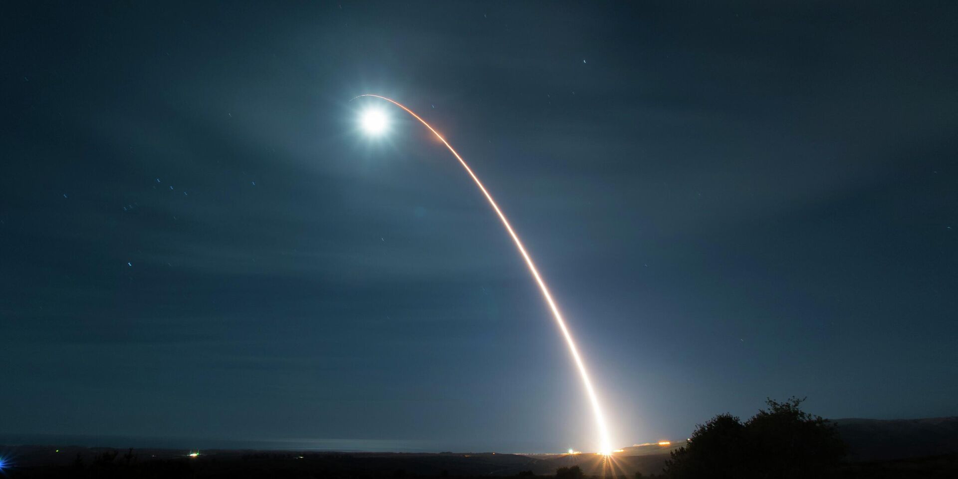 Запуск американской межконтинентальной баллистической ракеты Minuteman III - ИноСМИ, 1920, 29.07.2022