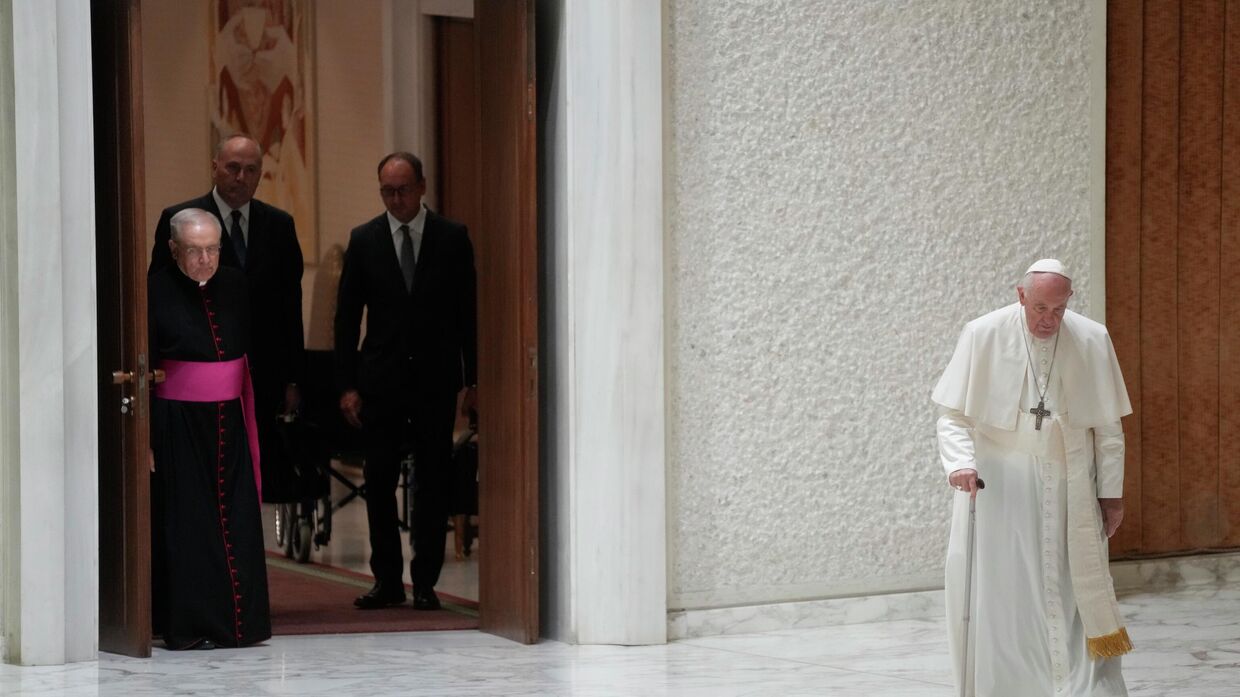 Папа Римский Франциск в Ватикане