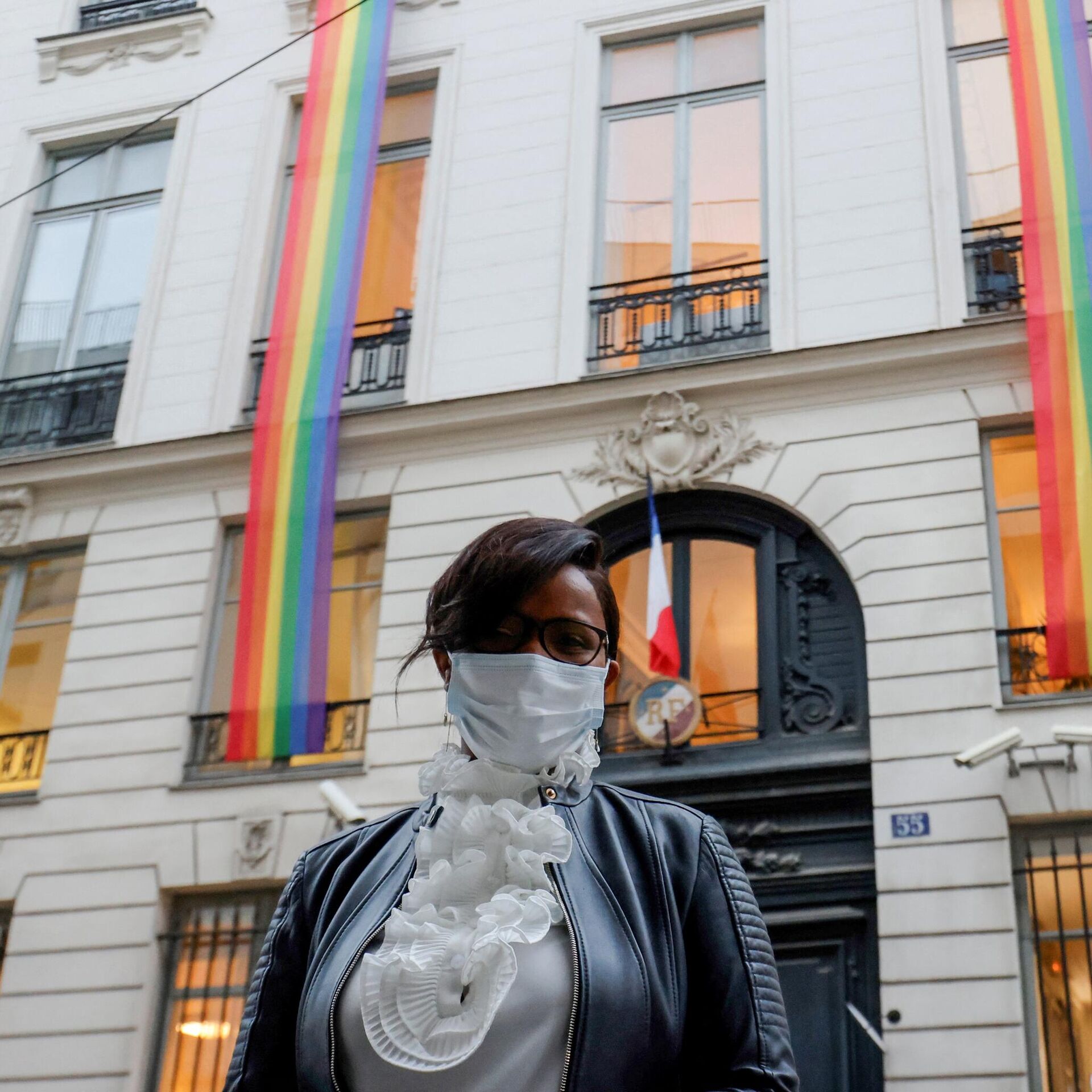 У ЛГБТ будет больше прав, чем у обычных французов. И свой посол |  11.08.2022, ИноСМИ