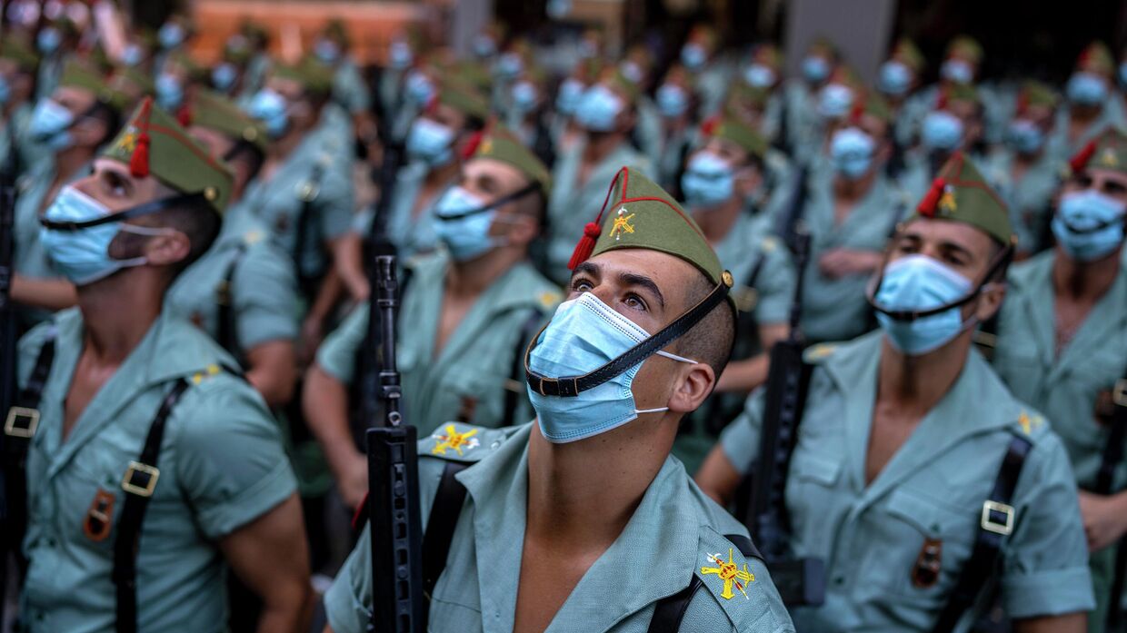 Военный парад в Мадриде, Испания. Архивная фотография