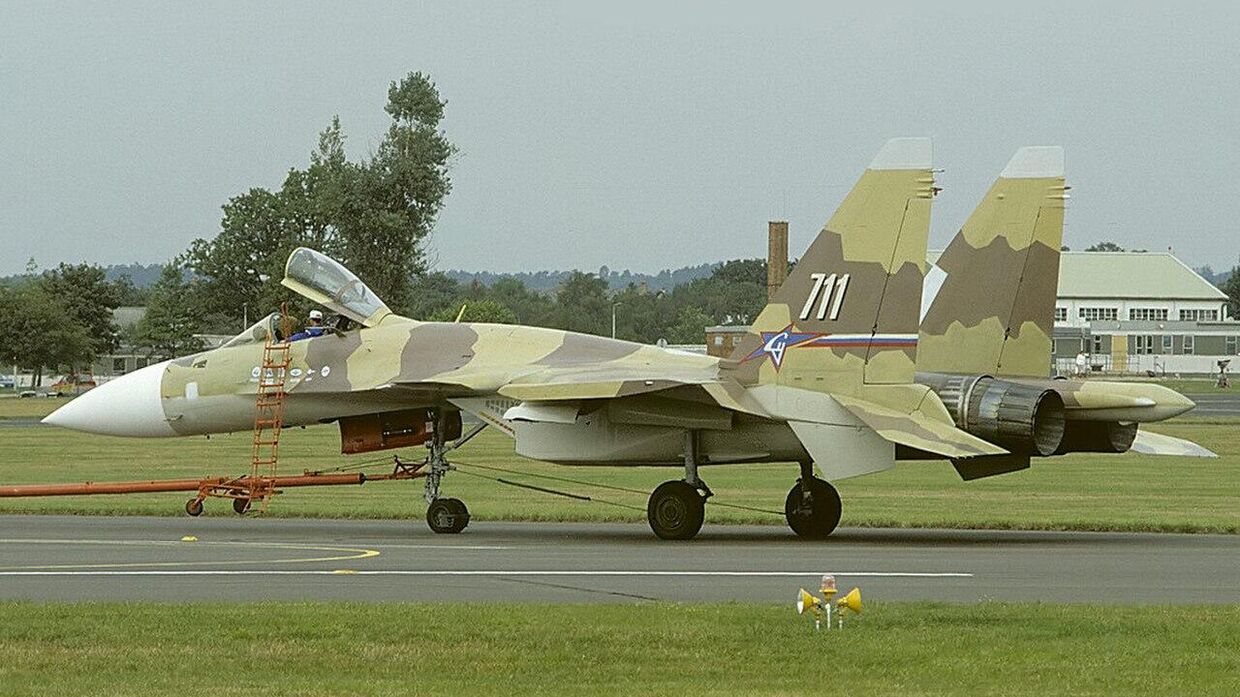Су-37 на авиашоу Фарнборо-1996