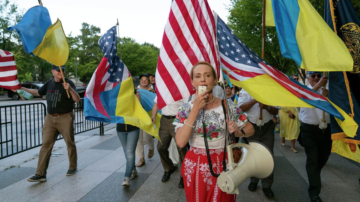 Митинг в поддержку Украины в Вашингтоне, США, в августе 2022 года
