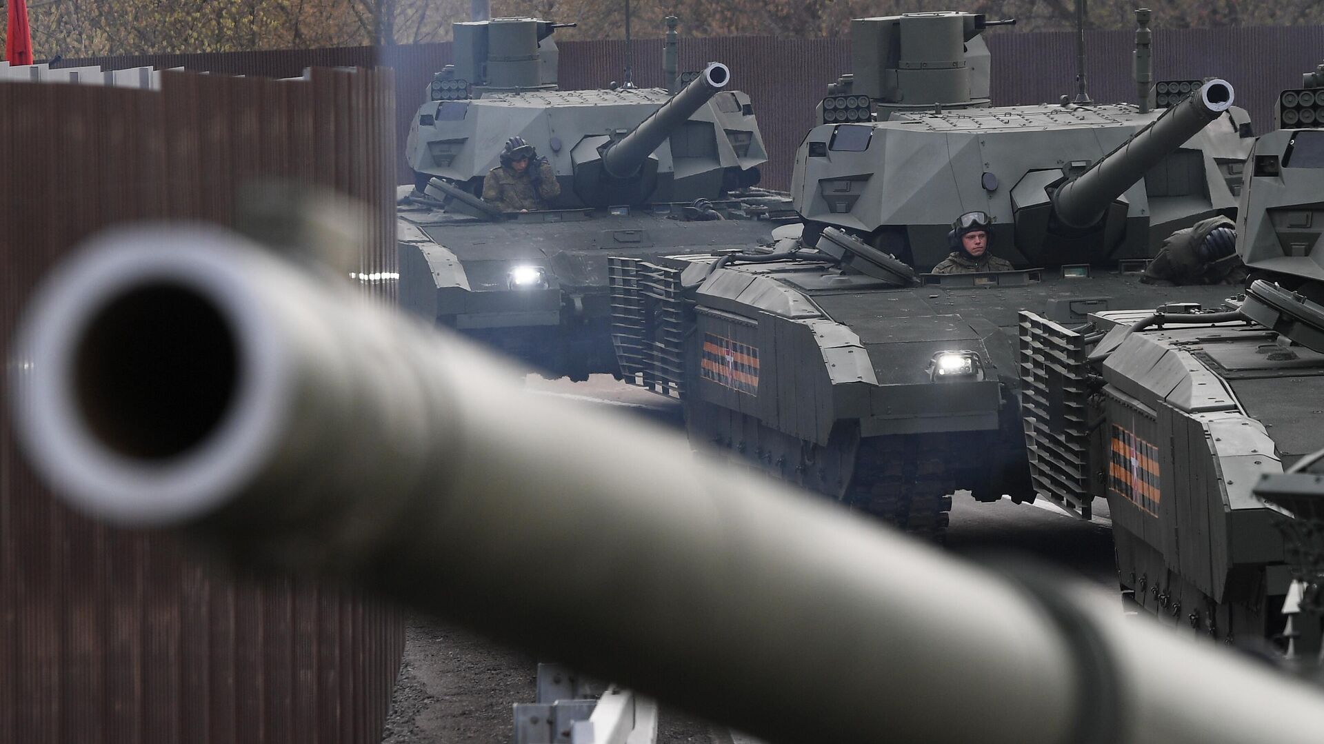 Этот российский танк деморализует украинцев | 10.10.2022, ИноСМИ