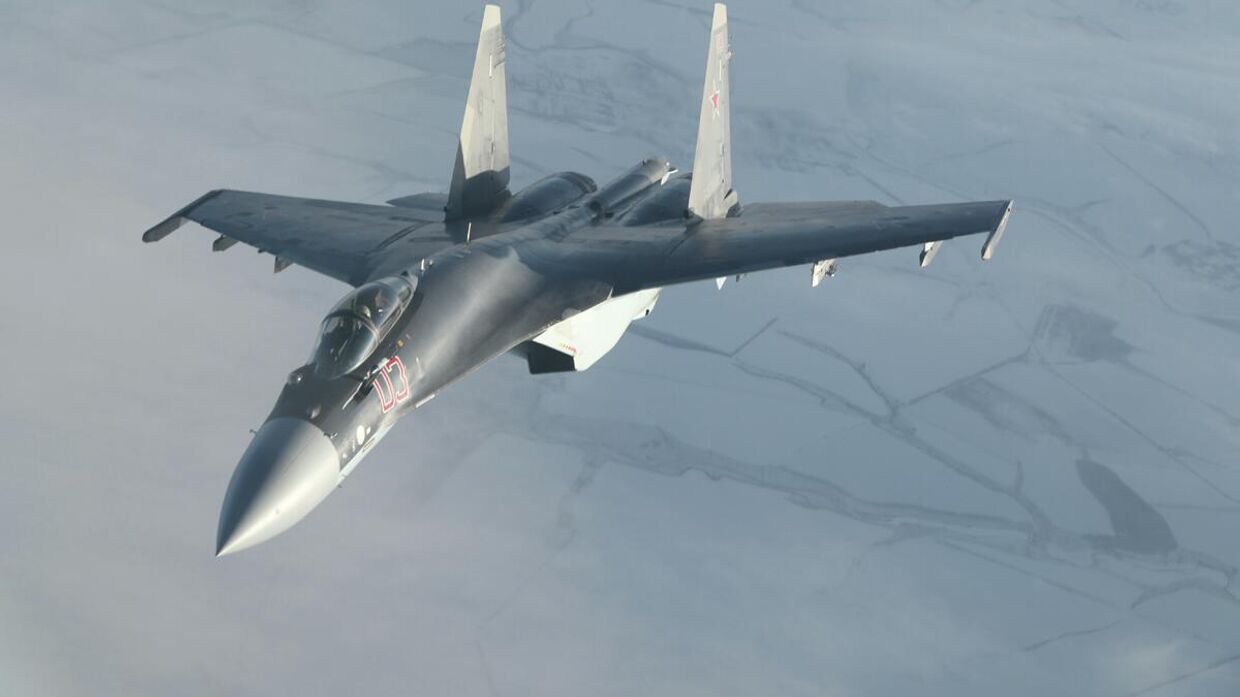 Российский многоцелевой сверхманёвренный истребитель Су-35С