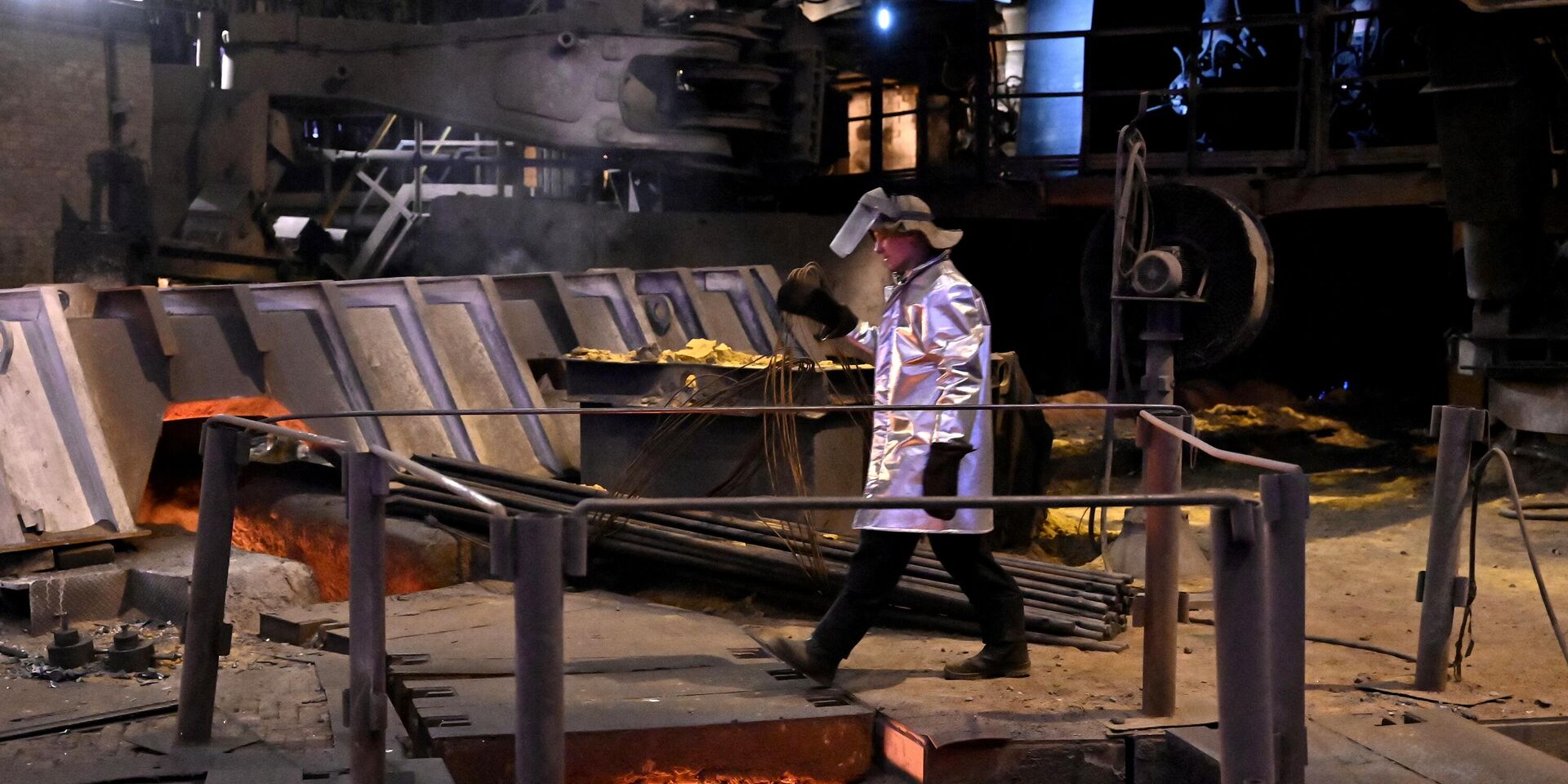 Завод металлургической компании АрселорМиттал Кривой Рог в городе Кривой Рог, Украина - ИноСМИ, 1920, 11.10.2022