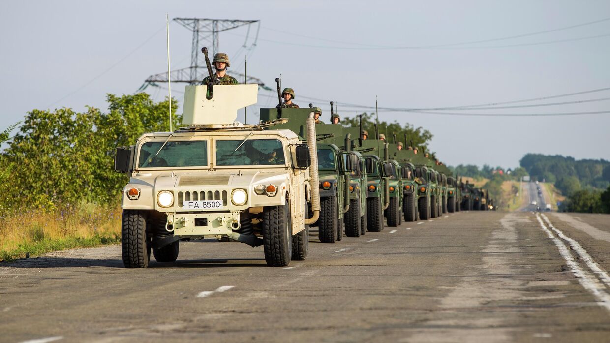 Репетиция парада военной техники ко Дню независимости Молдавии