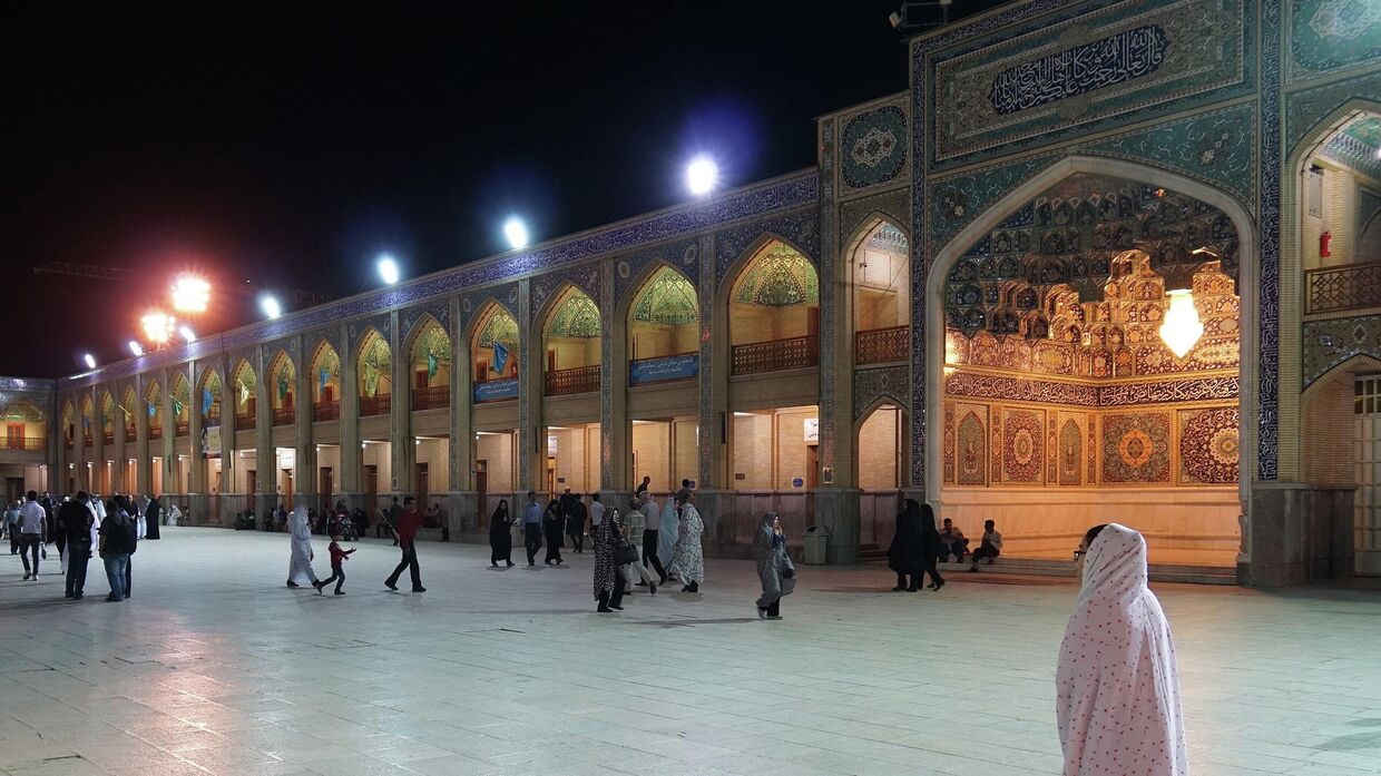 Мавзолей Шах-Черах в городе Шираз, Иран