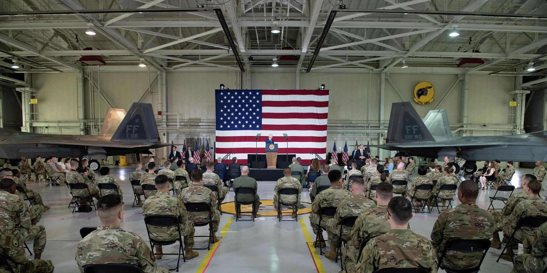 Президент США Джо Байден выступает на военной базе Лэнгли-Юстис в Хэмптоне, штат Вирджиния - ИноСМИ, 1920, 02.11.2022
