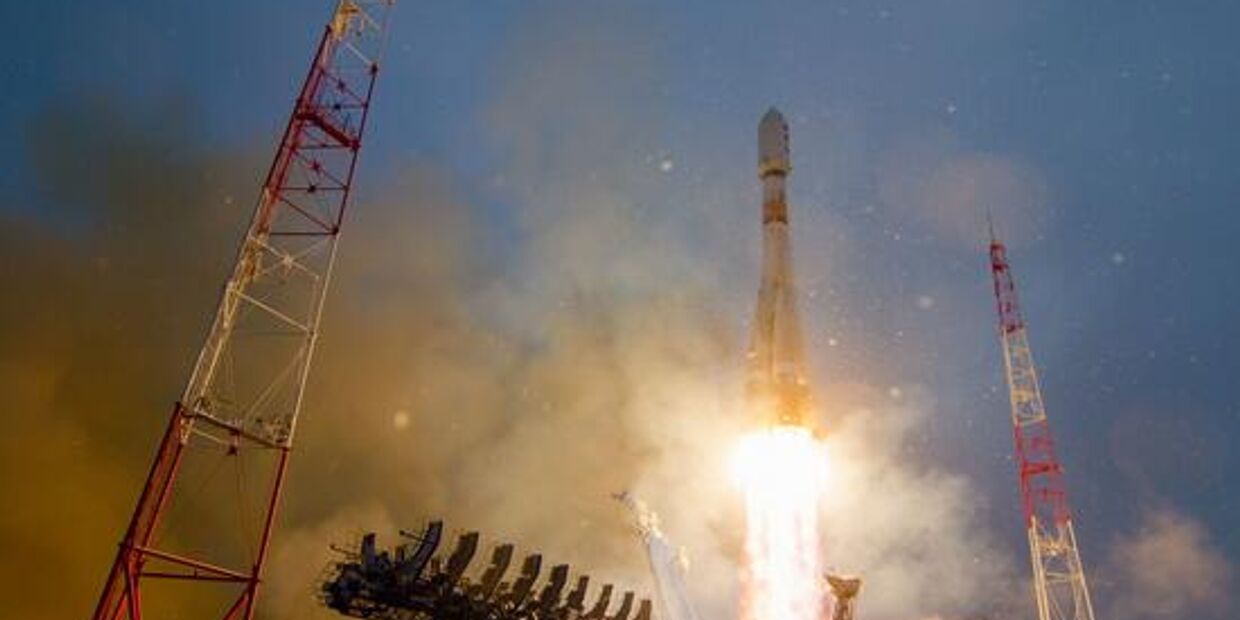 Запуск РН Союз-2 с военным спутником с космодрома Плесецк