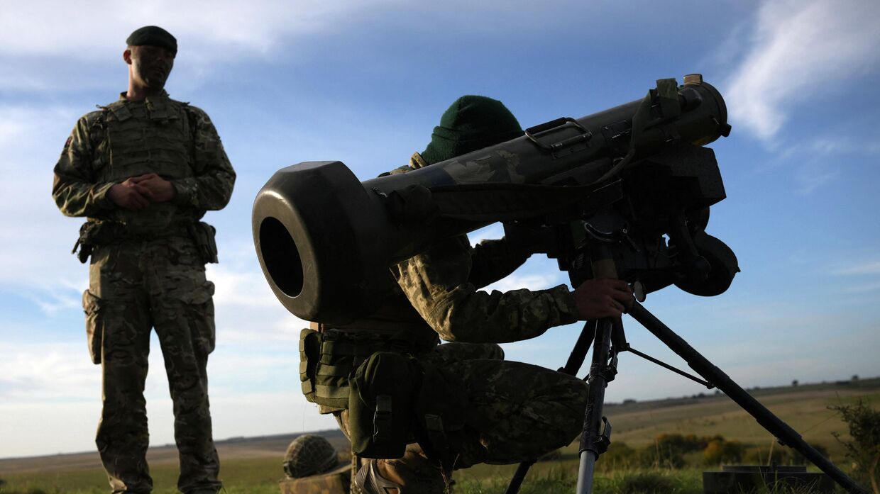 Украинский новобранец во время во время курса боевой подготовки в вооруженных силах Великобритании