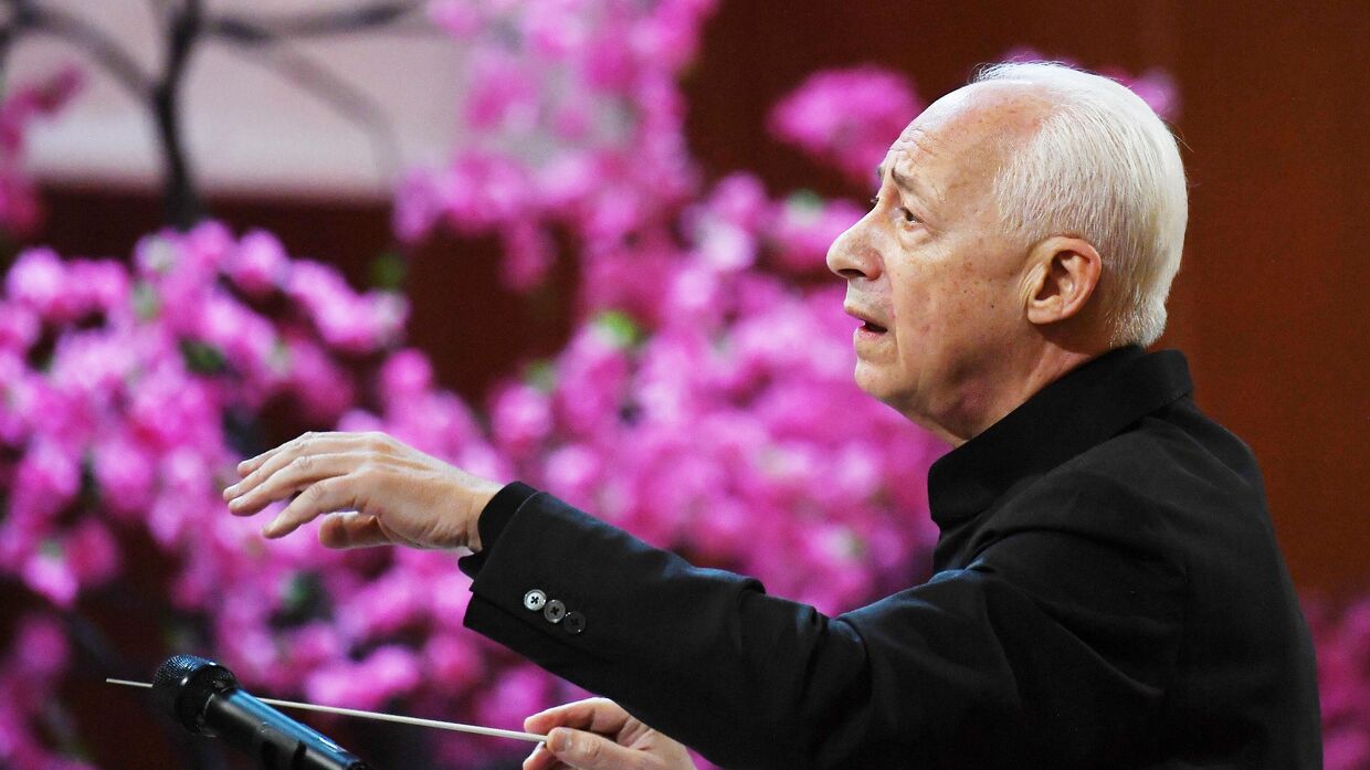 Дирижер, художественный руководитель Национального филармонического оркестра России Владимир Спиваков