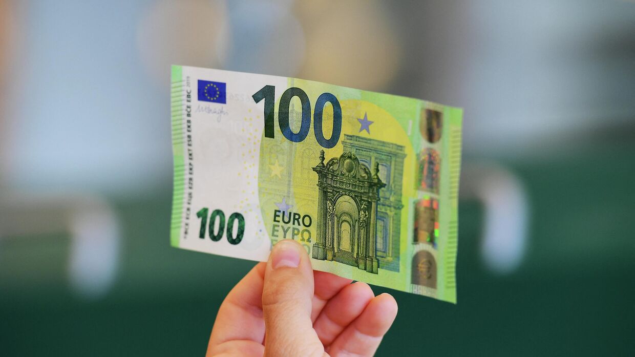 Банкнота номиналом 100 Евро
