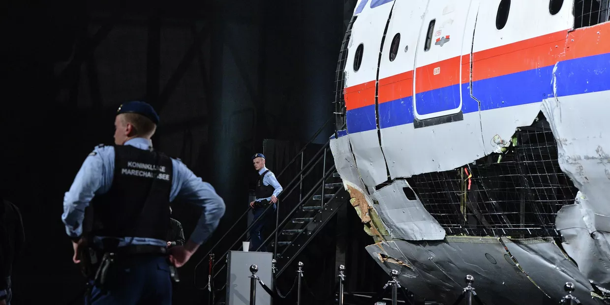 Доклад Совета безопасности Нидерландов по причинам крушения Boeing 777 Доклад Совета безопасности Нидерландов по причинам крушения Boeing 777