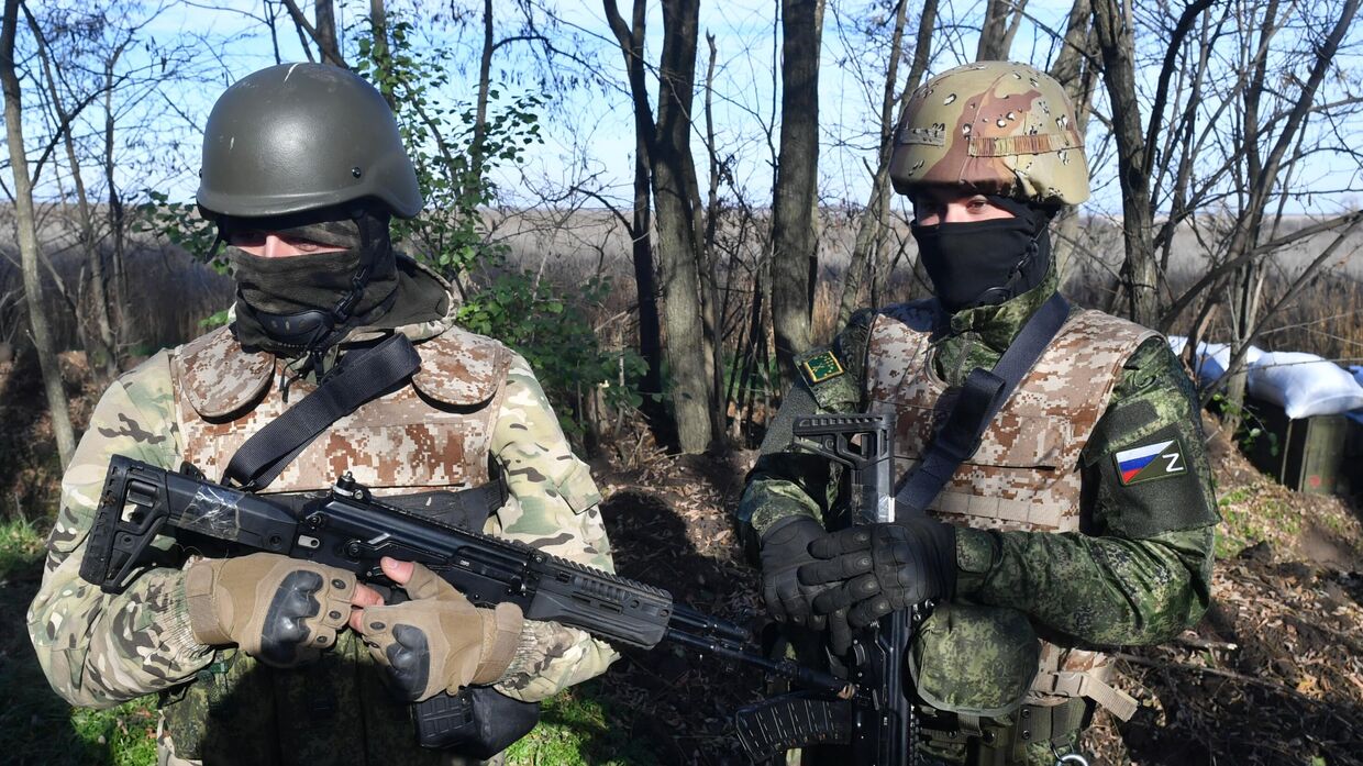 Военнослужащие ЮВО ВС РФ на позициях на Запорожском направлении.