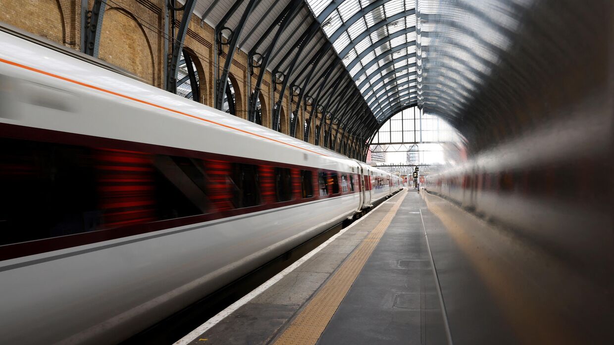 Железнодорожный вокзал Кингс-Кросс в Лондоне